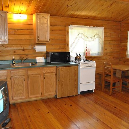 Robin Hill Camping Resort One-Bedroom Cottage 8 Lenhartsville Exterior foto