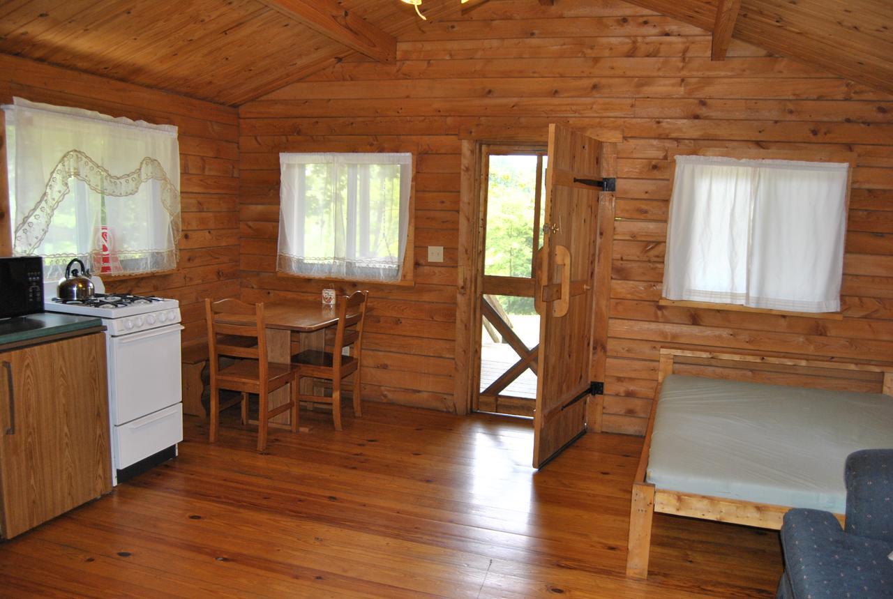 Robin Hill Camping Resort One-Bedroom Cottage 8 Lenhartsville Exterior foto